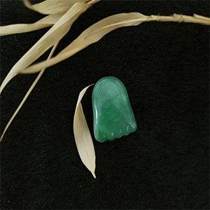 翡翠小脚丫